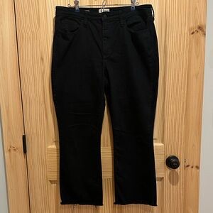 Universal Thread Jeans